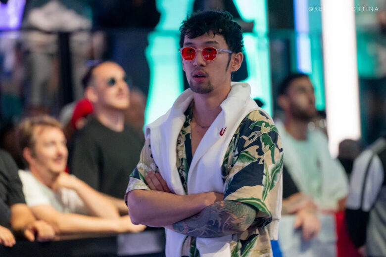 Feng, Pokerprofi aus Texas, ist der einzige Finalist mit GPI-Auszeichnung (Mid-Major Player of the Year 2024).